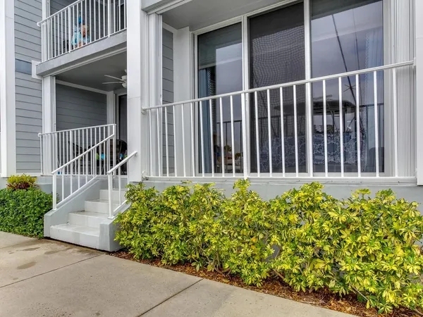$4,100 | 2115 Windward Way, Unit 102, Vero Beach, FL 32963