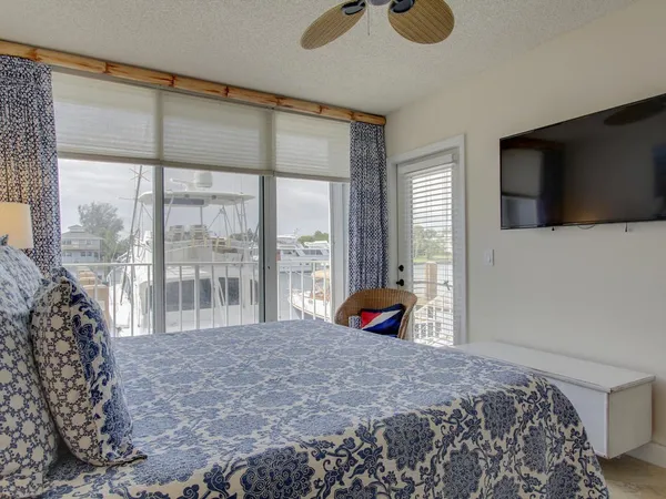 $4,100 | 2115 Windward Way, Unit 102, Vero Beach, FL 32963