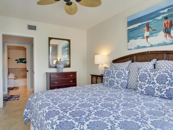$4,100 | 2115 Windward Way, Unit 102, Vero Beach, FL 32963