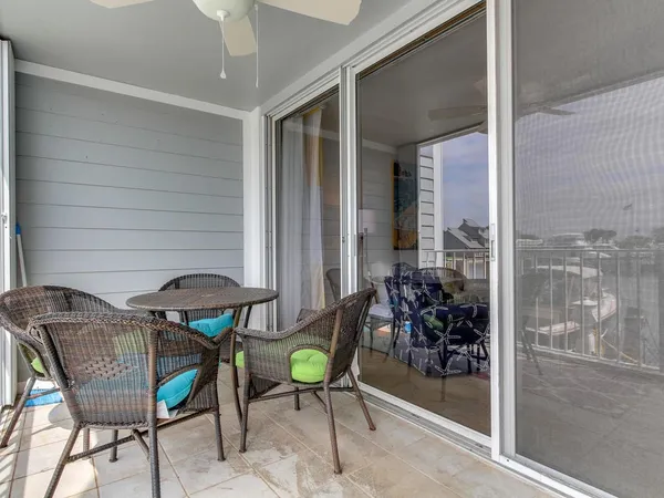 $4,100 | 2115 Windward Way, Unit 102, Vero Beach, FL 32963