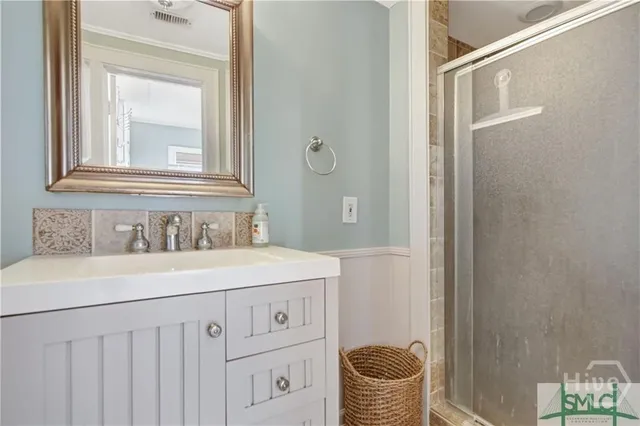 $2,600 | 709 East 48th Street, Savannah, GA 31405