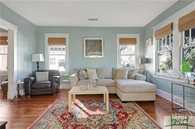 $2,600 | 709 East 48th Street, Savannah, GA 31405