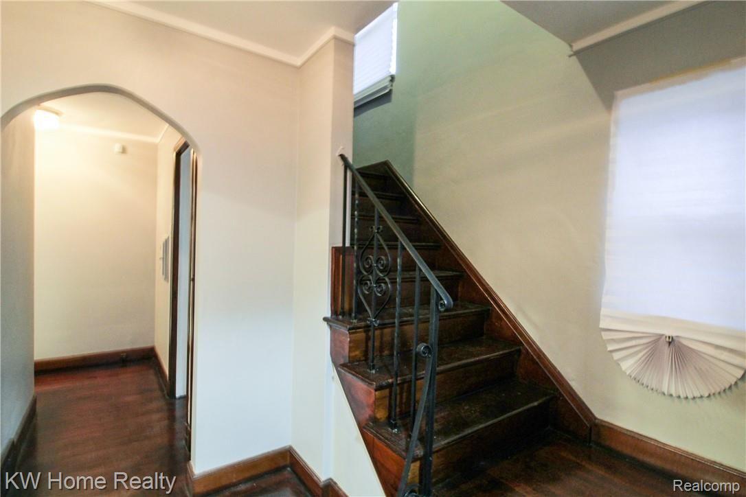 16769 Sunderland Road Detroit, MI 48219 - Photo 19 of 19 Sunderland Stair1.jpeg