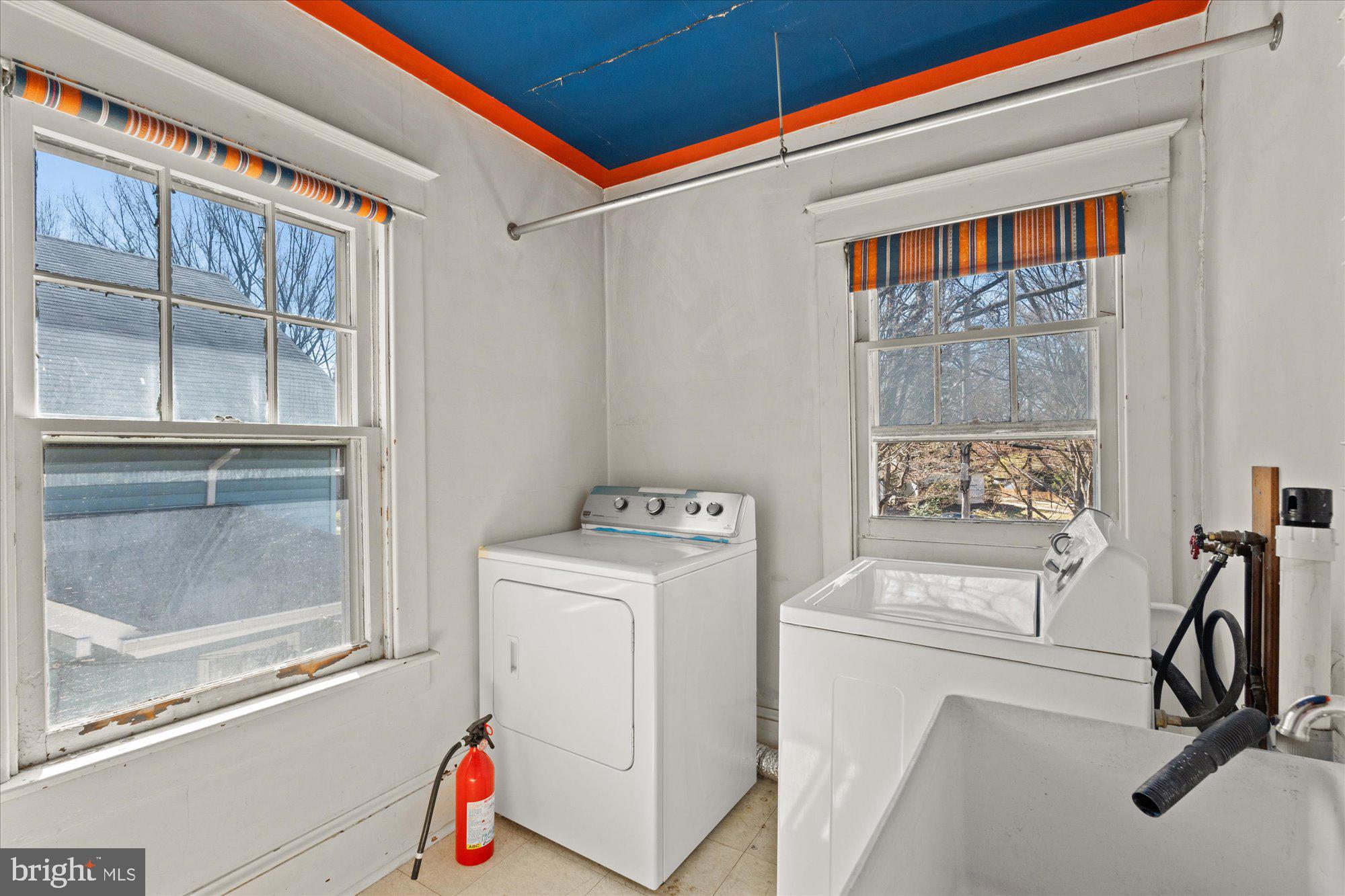 4304 River Road Northwest Washington, DC 20016 - Photo 23 of 33 2nd flr laundry rm - possible 2nd bathroom space