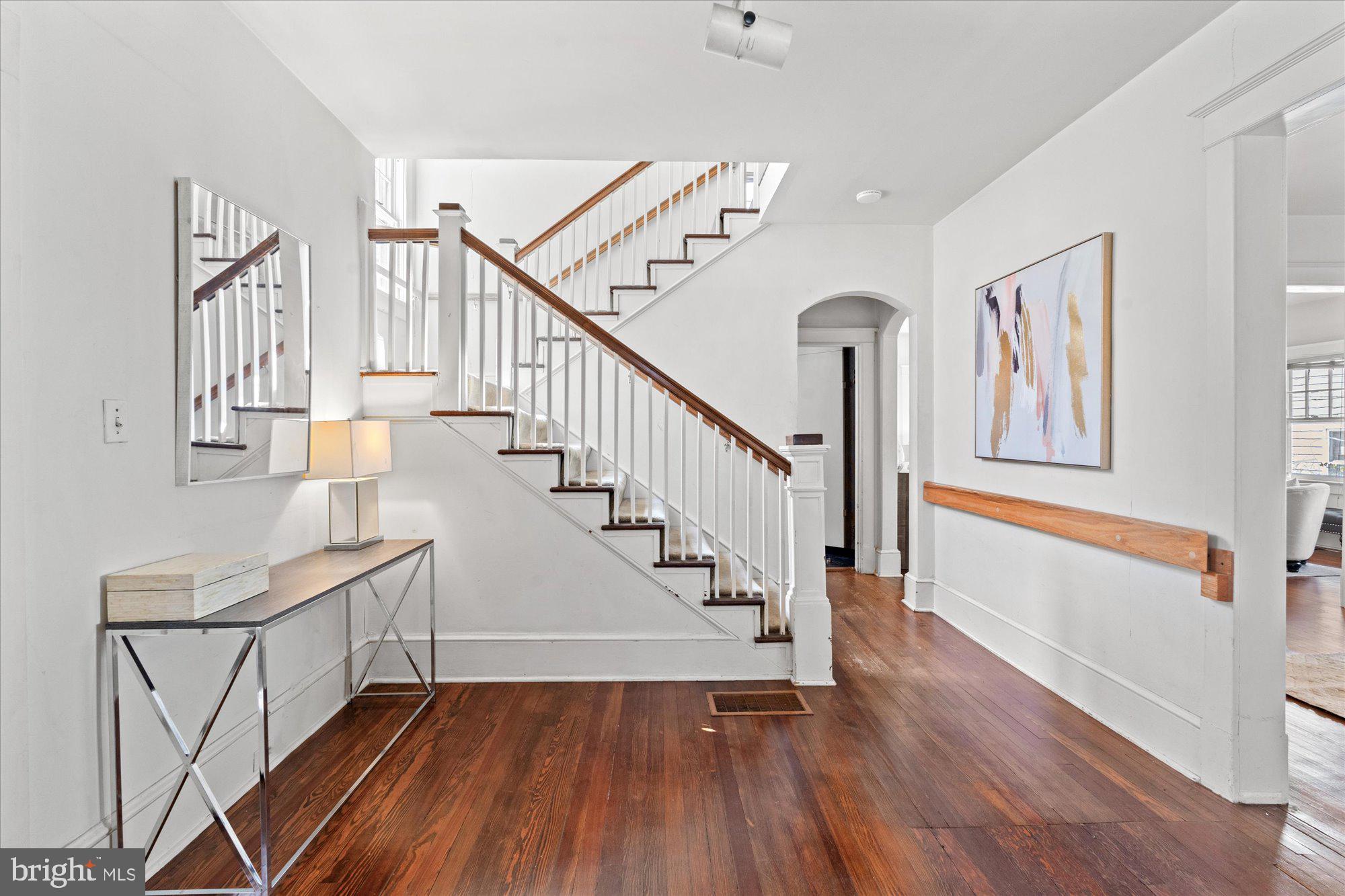 4304 River Road Northwest Washington, DC 20016 - Photo 6 of 33 Stairway to the 2nd floor