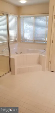 $4,025 | 464 Winding Rose Drive, Rockville, MD 20850