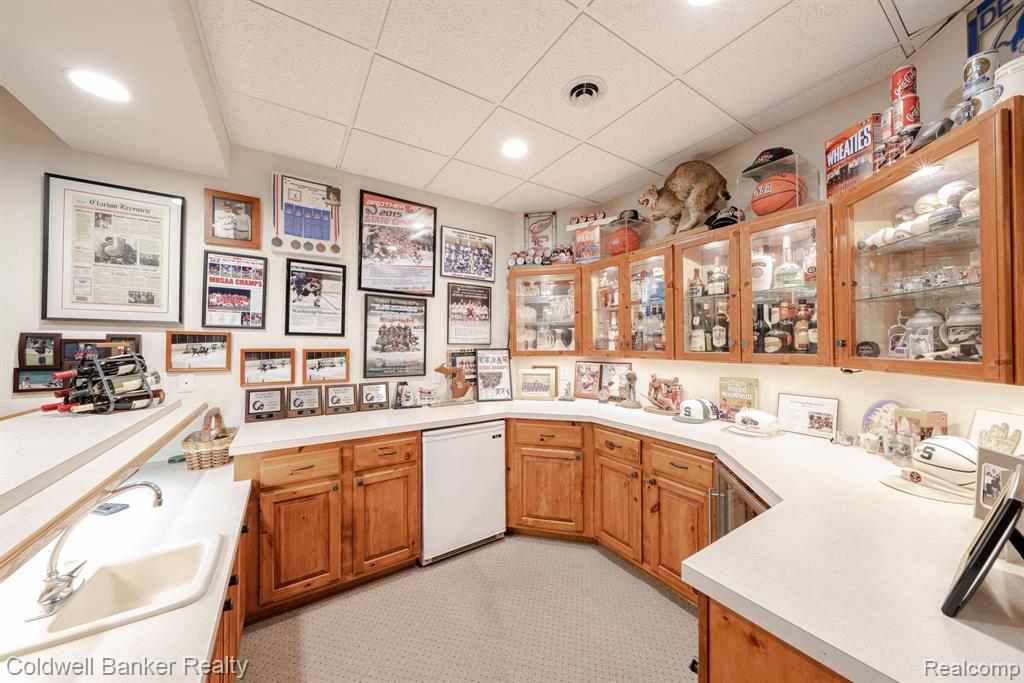 3849 Walnut Brook Drive Rochester Hills, MI 48309 - Photo 45 of 64