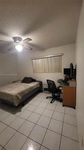 $2,100 | 2319 West 60th Street, Unit D204, Hialeah, FL 33016