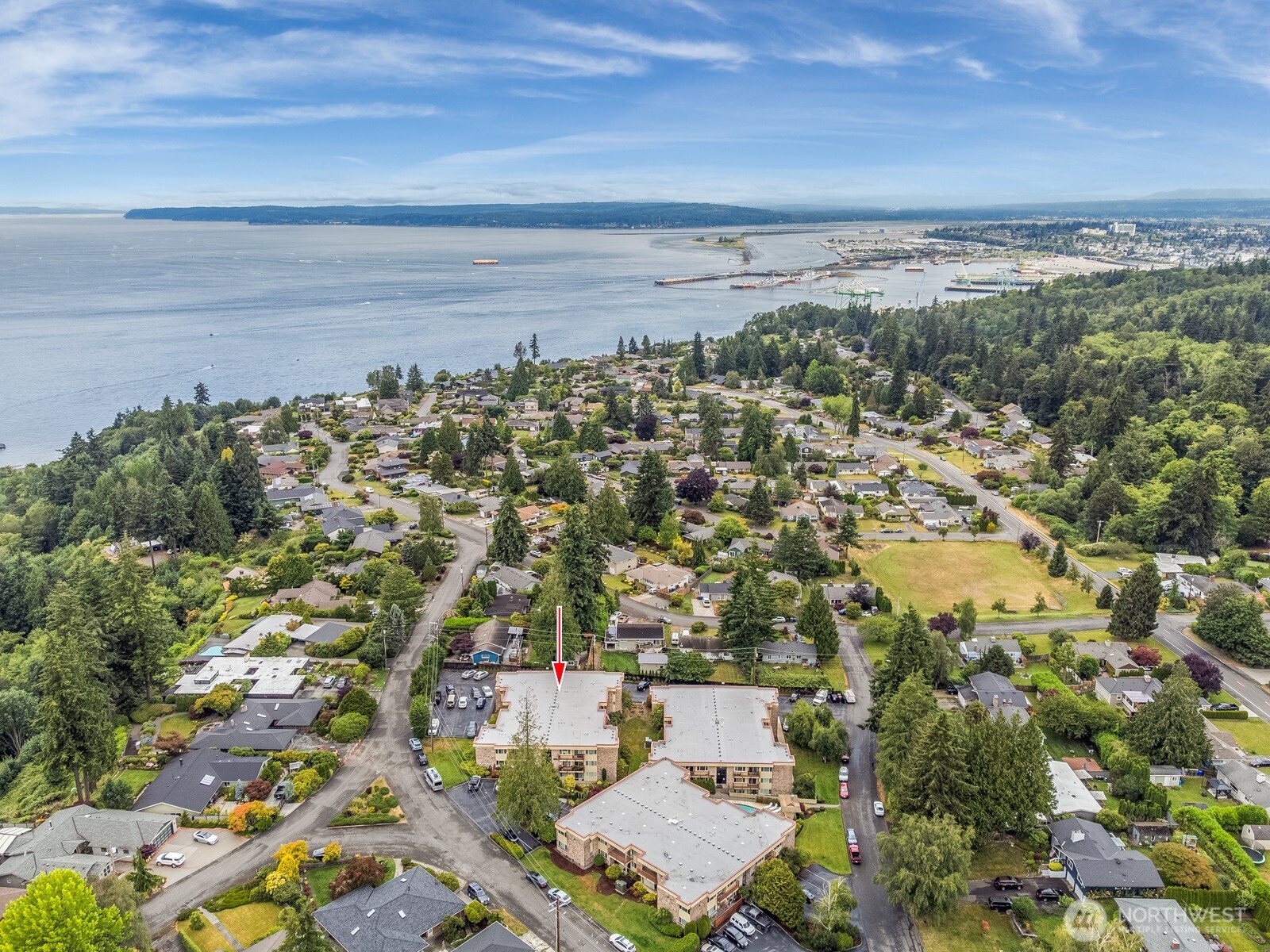 335 Heather Road, Unit 202 Everett, WA 98203 - Photo 3 of 31
