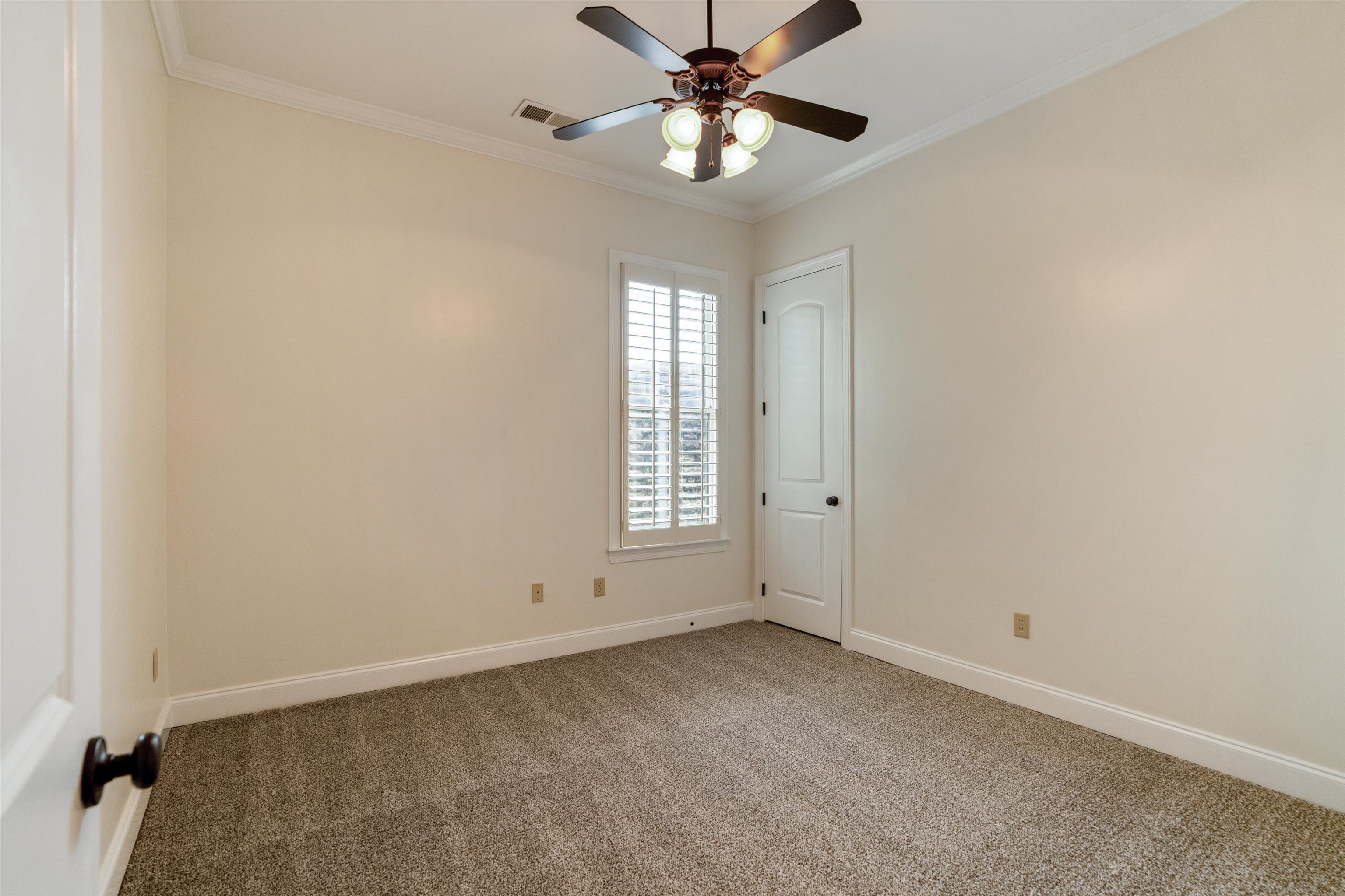 3485 East Taplow Way Collierville, TN 38017 - Photo 14 of 38 a view of an empty room with a window