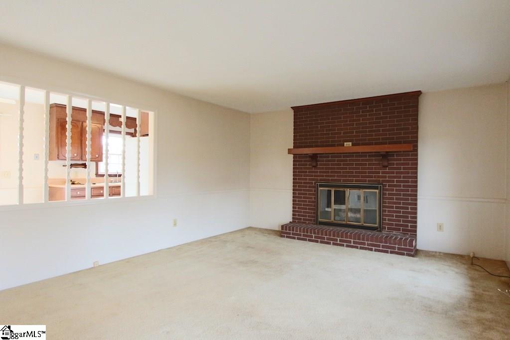 458 McConnell Road Marietta, SC 29661 - Photo 3 of 16
