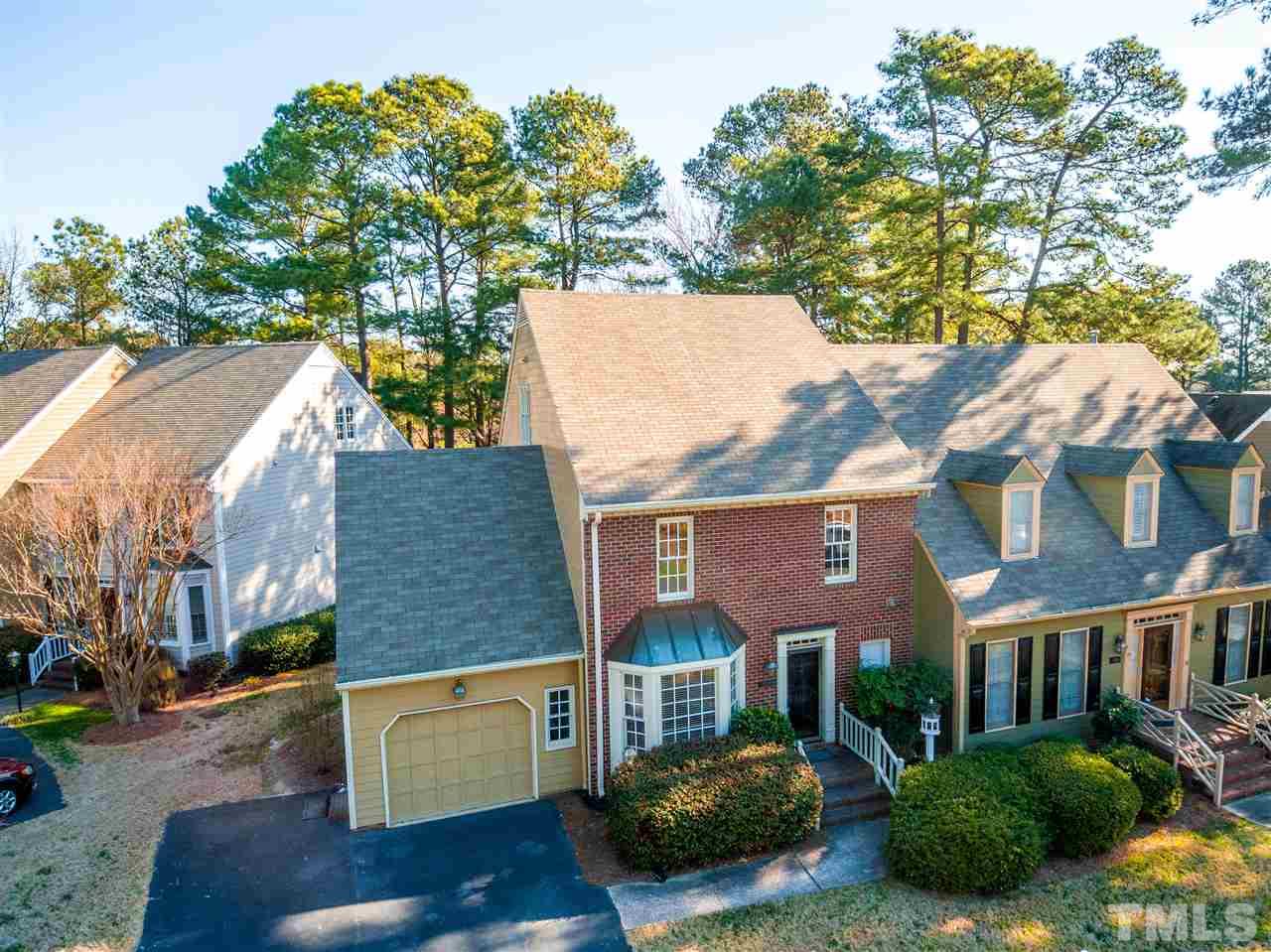 607 Crabbery Lane Raleigh, NC 27609 - Photo 2 of 28 Gallery Image 2