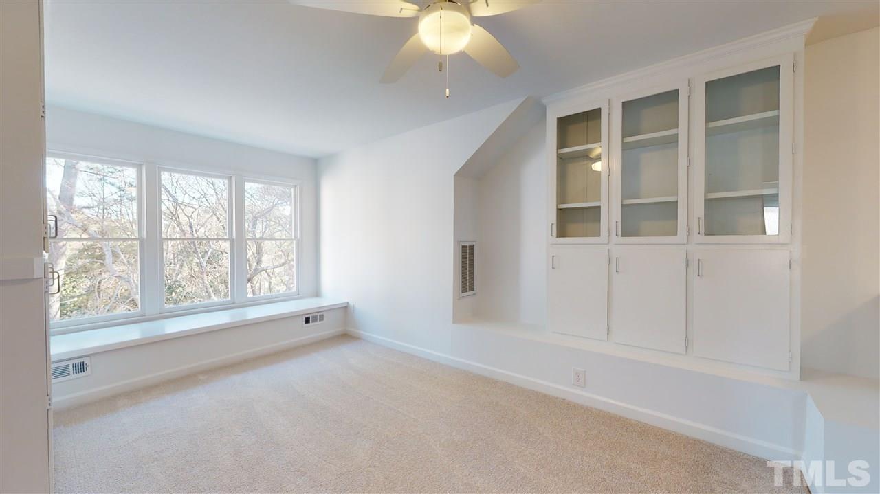 607 Crabbery Lane Raleigh, NC 27609 - Photo 20 of 28 Gallery Image 20