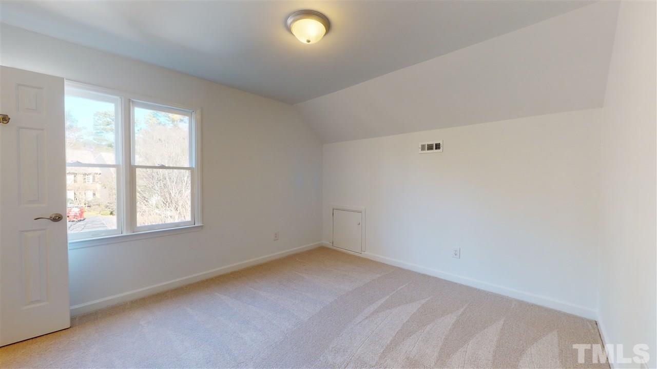607 Crabbery Lane Raleigh, NC 27609 - Photo 22 of 28 Gallery Image 22