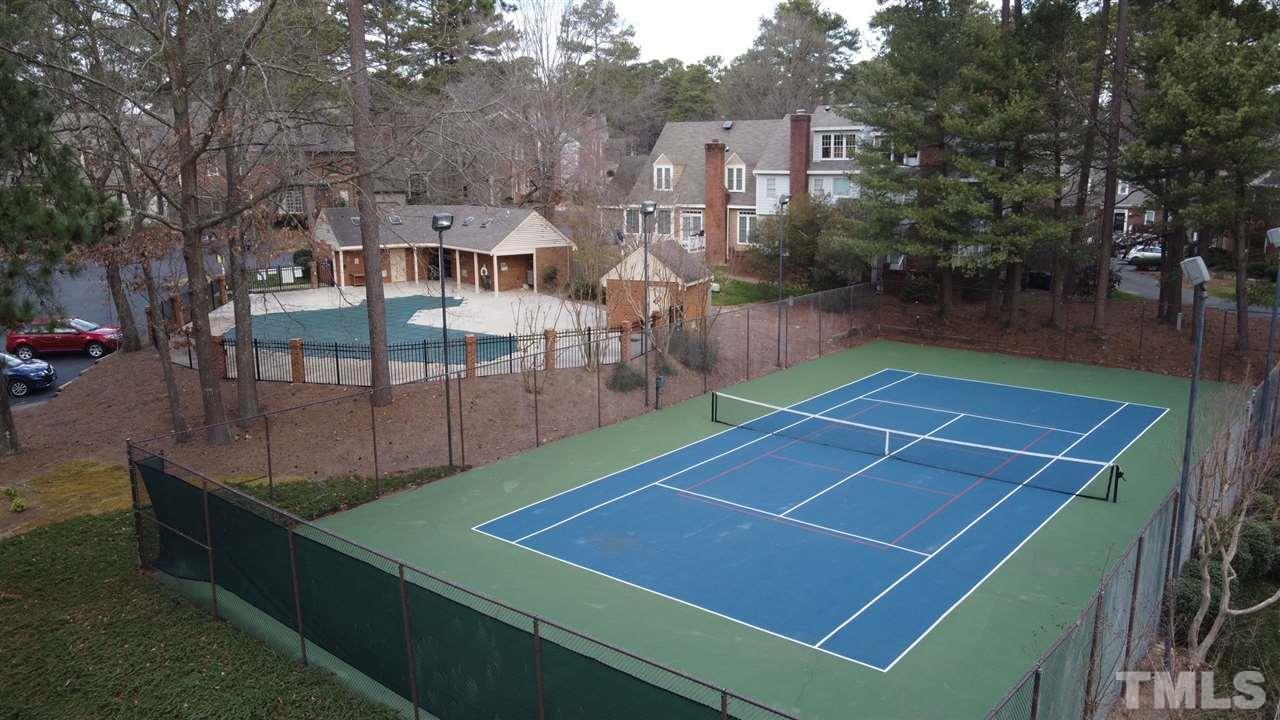 607 Crabbery Lane Raleigh, NC 27609 - Photo 27 of 28 Gallery Image 27