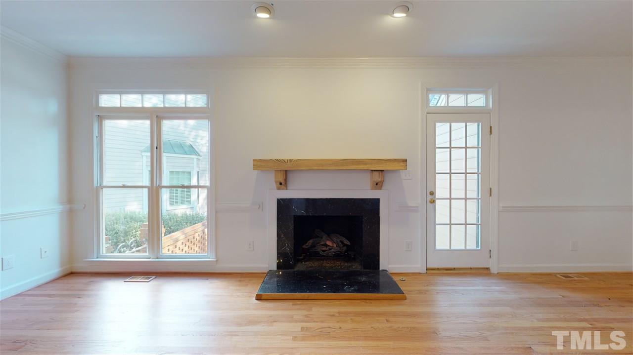 607 Crabbery Lane Raleigh, NC 27609 - Photo 10 of 28 Gallery Image 10