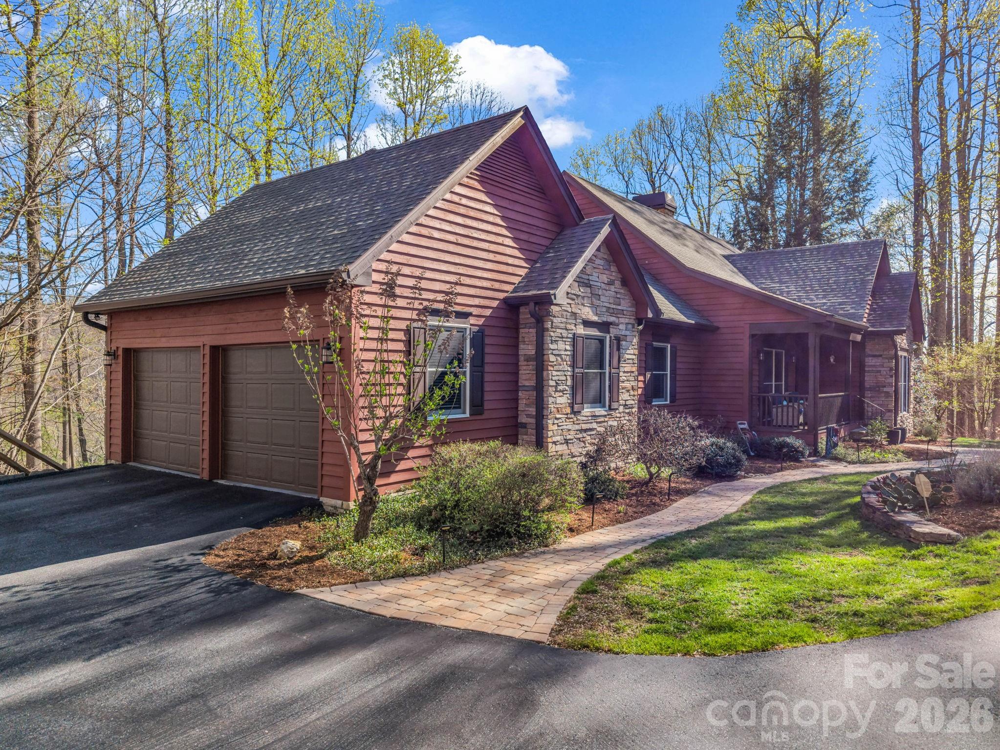 140 Mt Hebron Road Hendersonville, NC 28739 - Photo 3 of 48