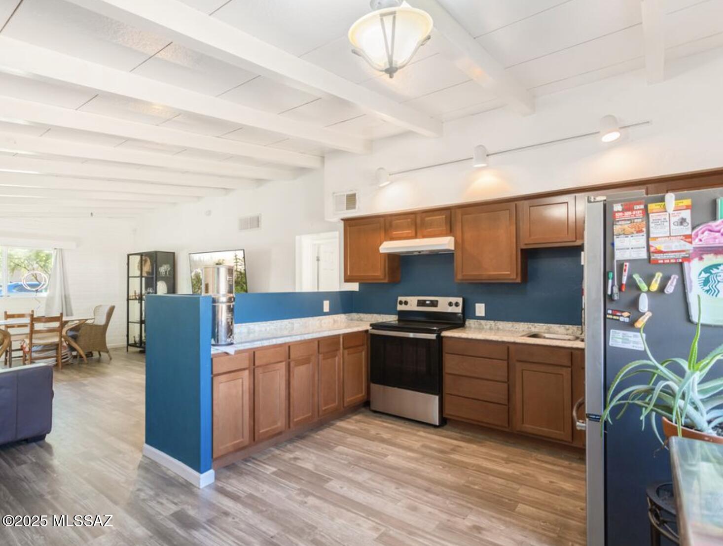 3927 East Lind Road Tucson, AZ 85712 - Photo 9 of 19 Gallery Image 9
