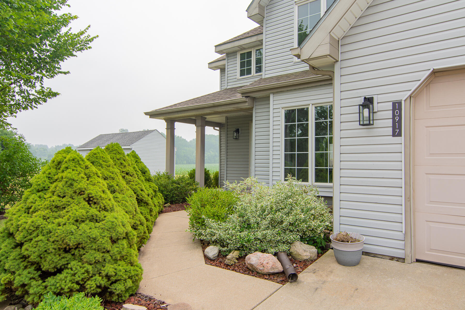 10917 Range Line Road Berrien Springs, MI 49103 - Photo 2 of 37 Rangeline-8
