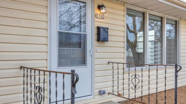 $339,900 | 1702 North 26th Street, Sheboygan, WI 53081