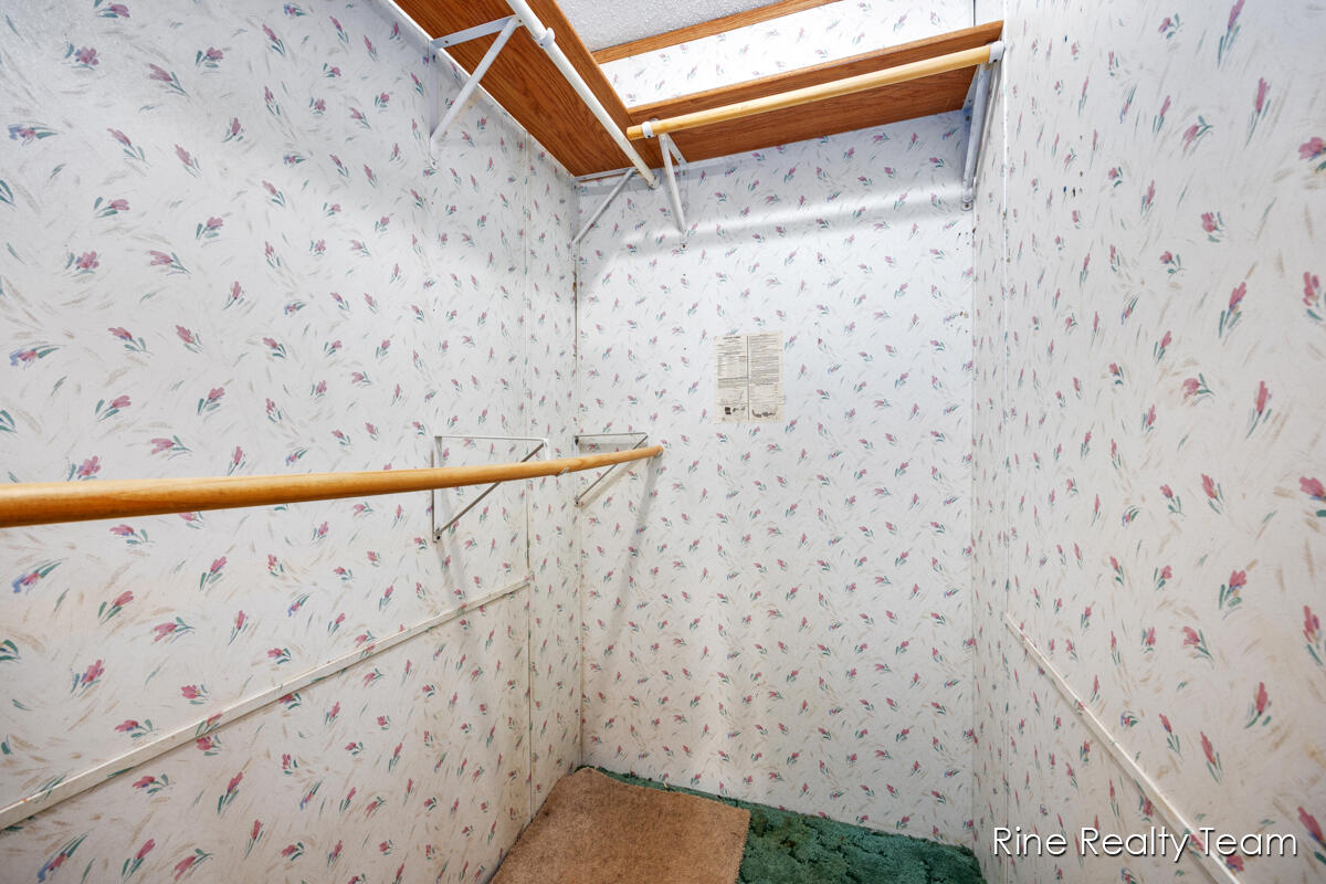 9140 James Street Reed City, MI 49677 - Photo 15 of 20 9140 James Dr 1012