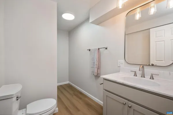 $997,500 | 4375 Taylor Creek Road, Afton, VA 22920