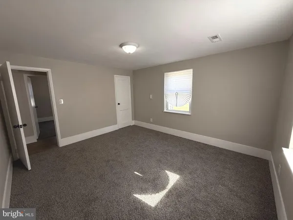 $279,999 | 416 Howell Drive, New Castle, DE 19720