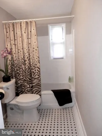 $279,999 | 416 Howell Drive, New Castle, DE 19720