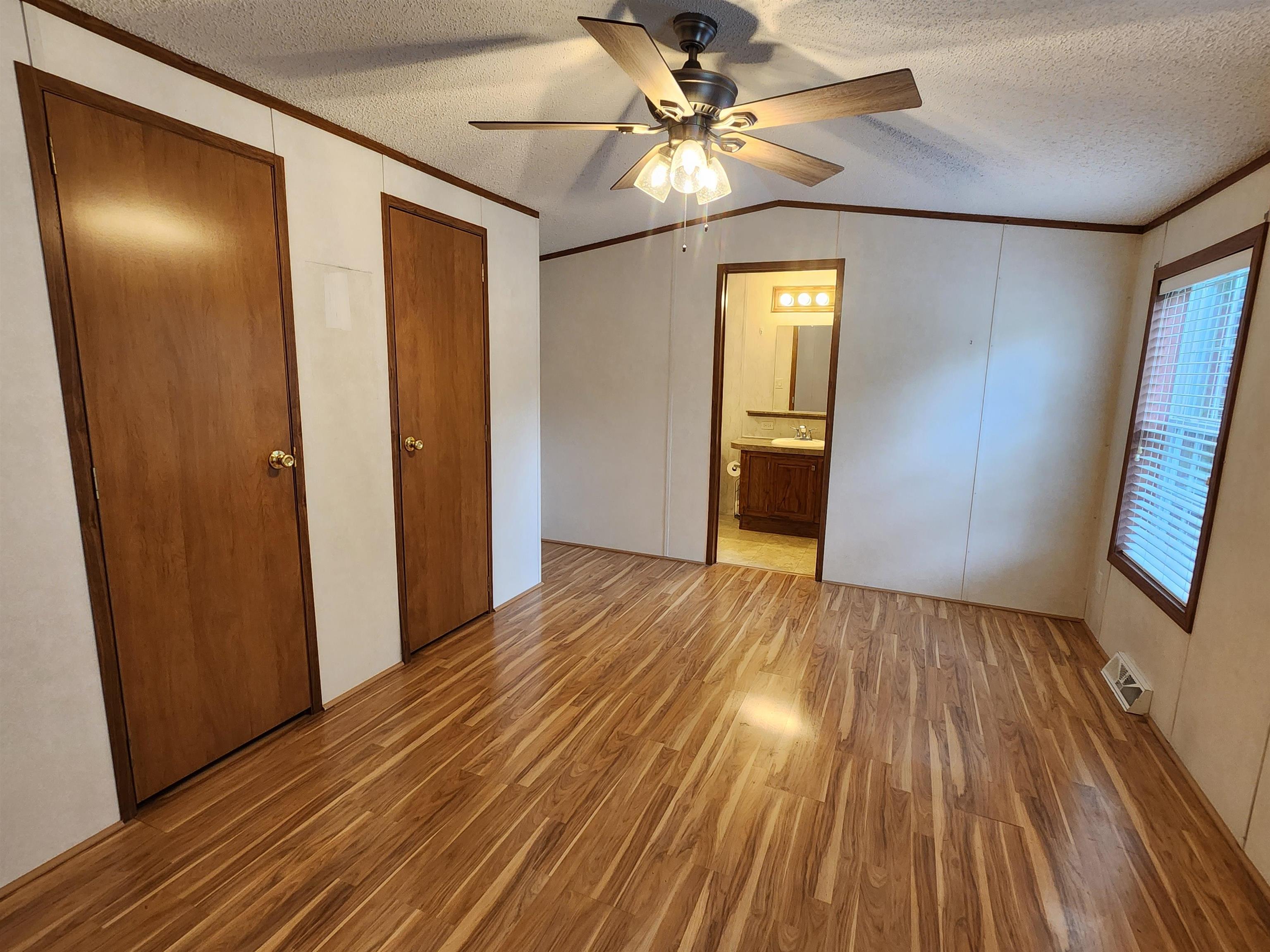4 Pond Street Loudon, NH 03307 - Photo 12 of 35 Gallery Image 12
