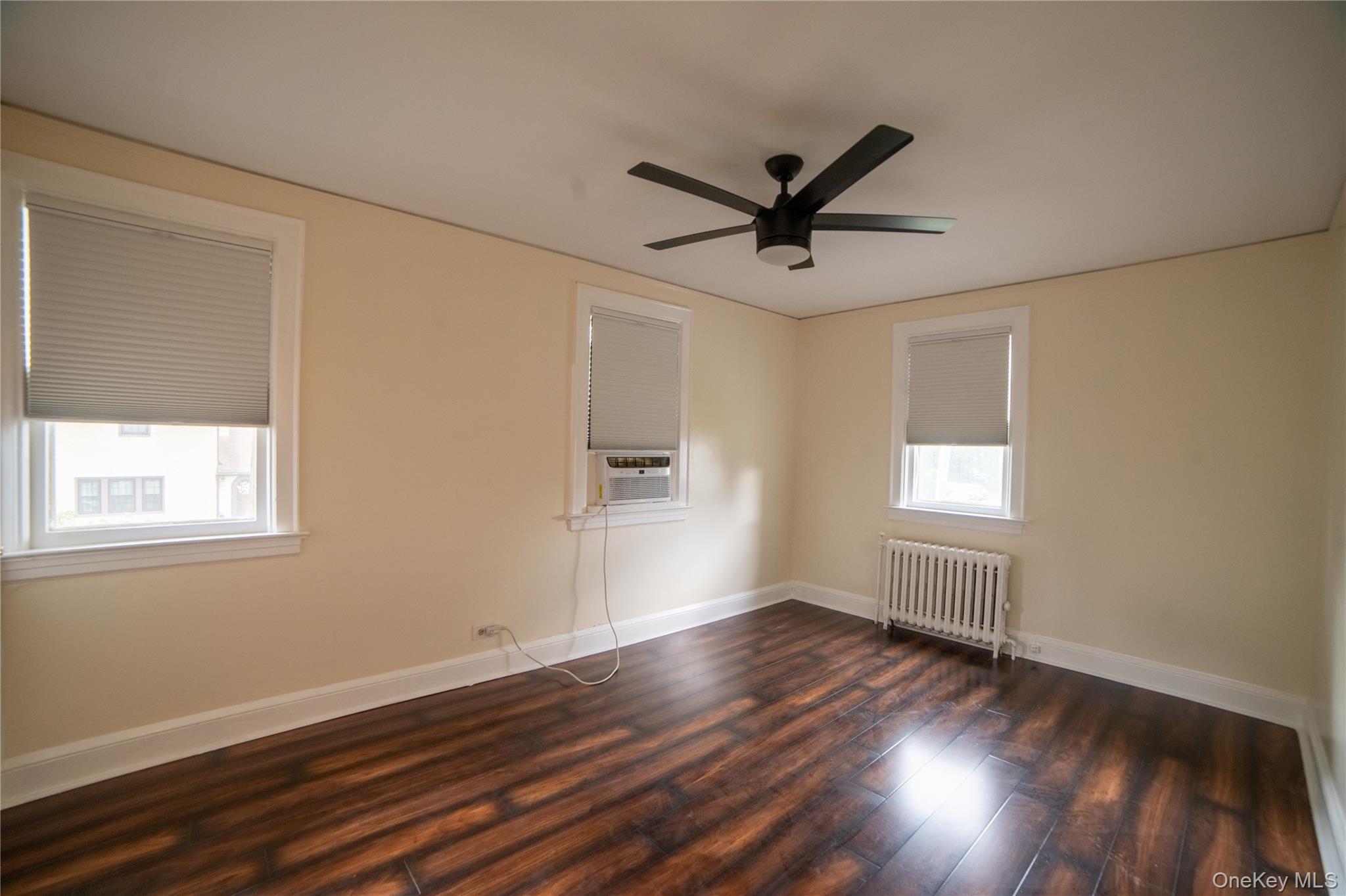 154 Bell Road Scarsdale, NY 10583 - Photo 13 of 35 Gallery Image 13