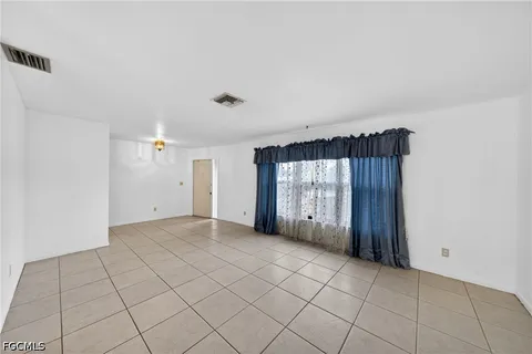$295,000 | 2233 Southwest 4th Street, Cape Coral, FL 33991