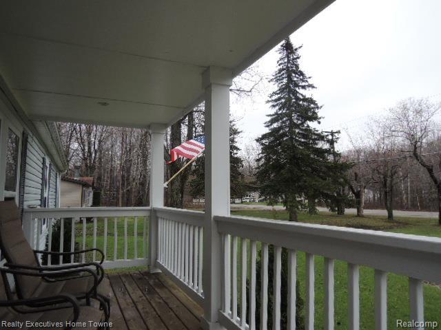 2136 Dunlap Road Smiths Creek, MI 48074 - Photo 6 of 6 DSCN1952.jpg