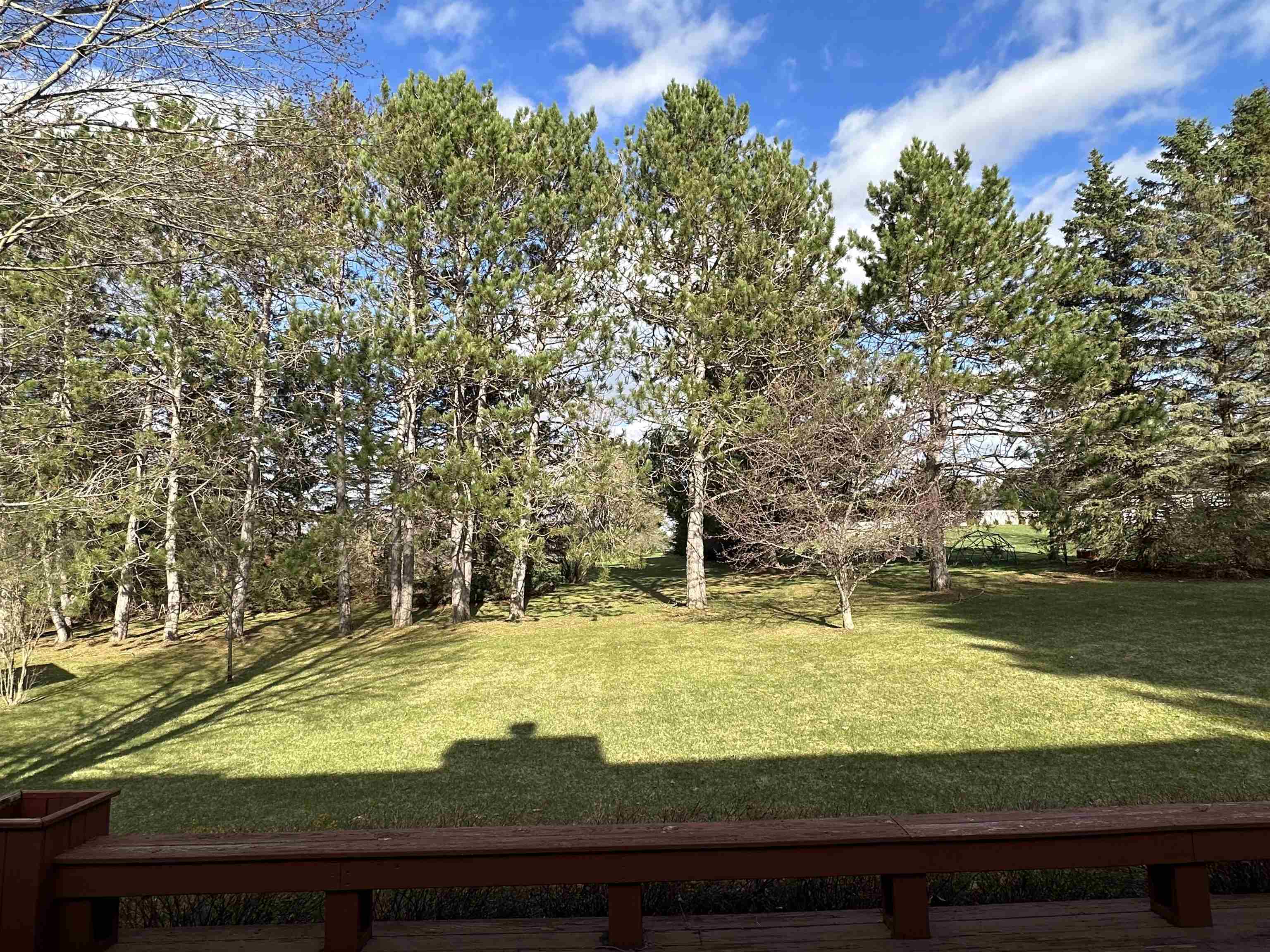 7811 South 41 Road Cadillac, MI 49601 - Photo 8 of 36 1910889-7.JPG