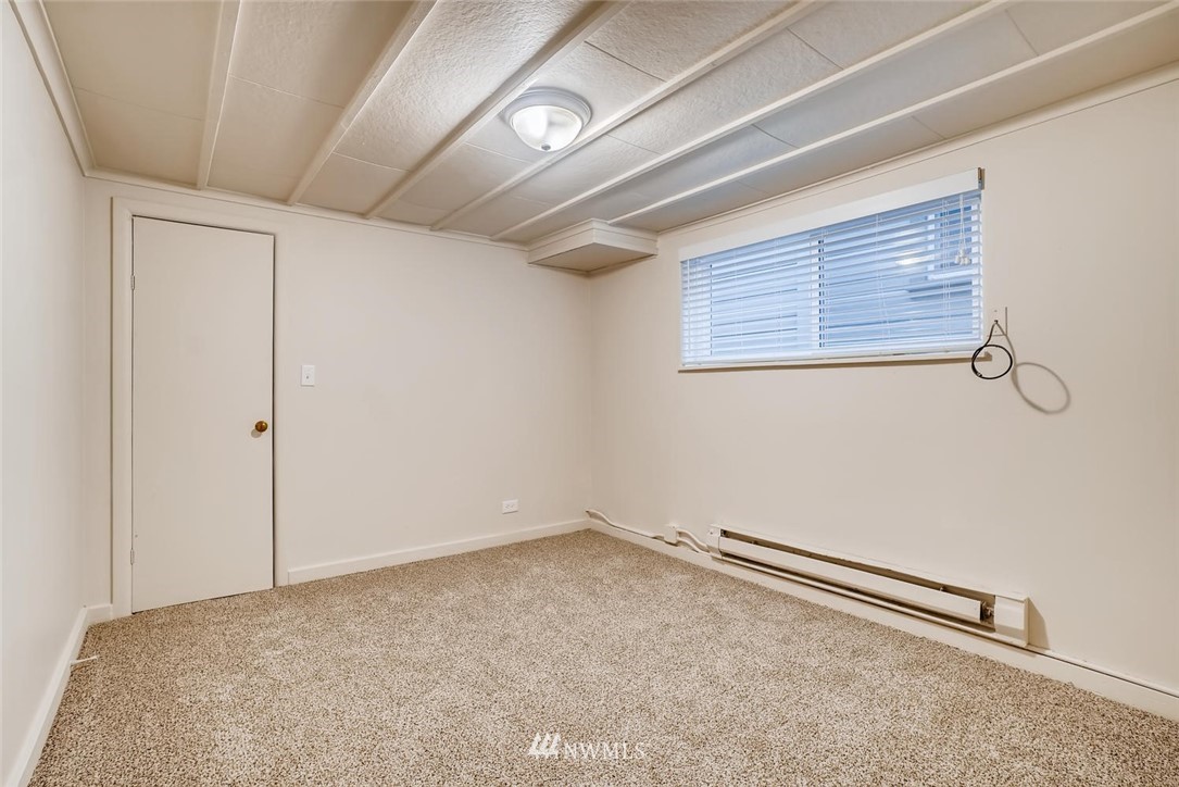 3218 Rucker Avenue, Unit 1 & 2 Everett, WA 98201 - Photo 28 of 38 Gallery Image 28