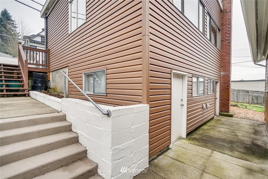 3218 Rucker Avenue, Unit 1 & 2 Everett, WA 98201 - Photo 34 of 38 Gallery Image 34