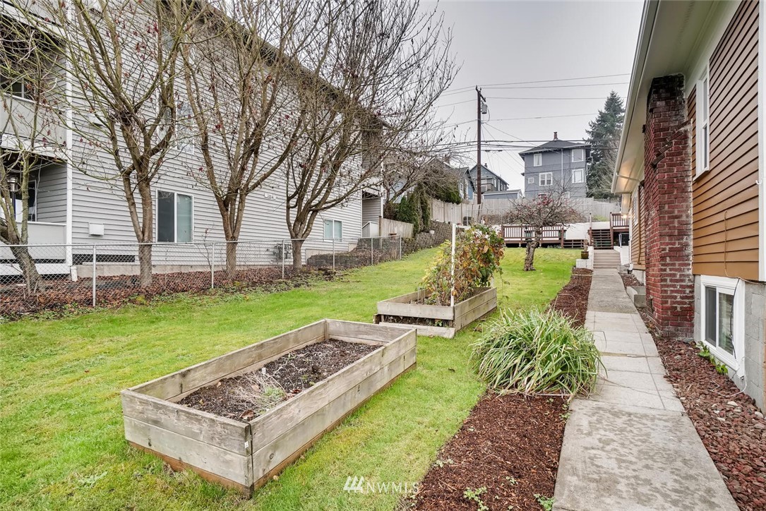 3218 Rucker Avenue, Unit 1 & 2 Everett, WA 98201 - Photo 36 of 38 Gallery Image 36