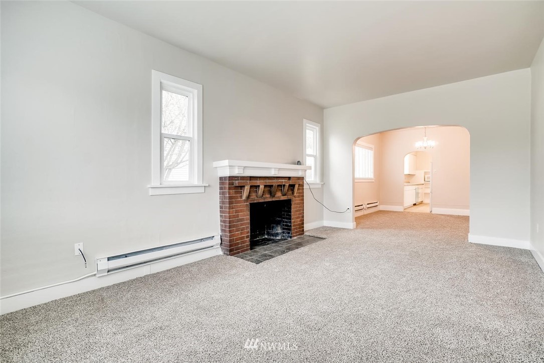 3218 Rucker Avenue, Unit 1 & 2 Everett, WA 98201 - Photo 7 of 38 Gallery Image 7
