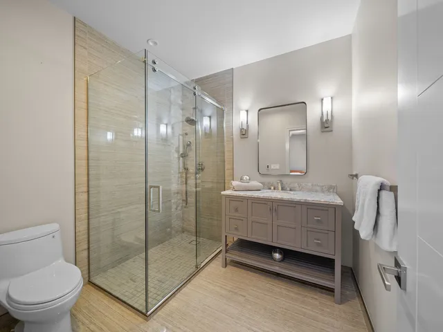 $2,599,000 | 3075 Keystone Road, Northbrook, IL 60062