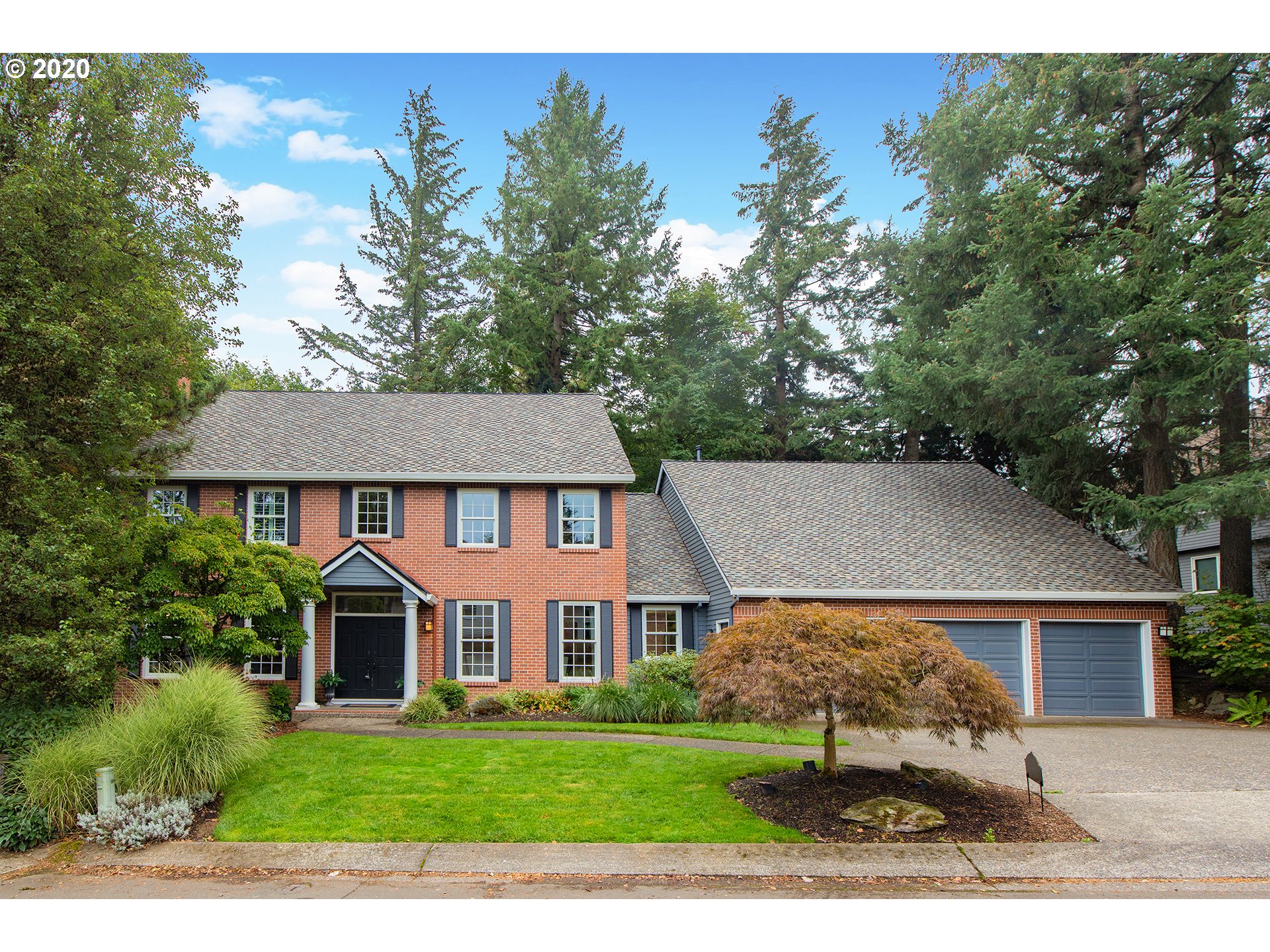 584 Southwest Regency Place Portland, OR 97225 - Photo 1 of 30 Gallery Image 1