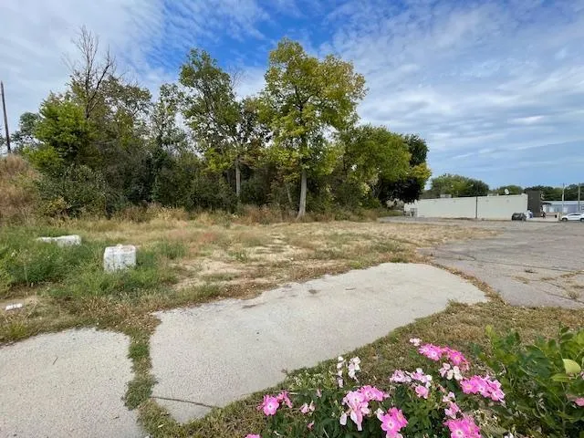 $70,000 | 176 Highway 212, Granite Falls, MN 56241