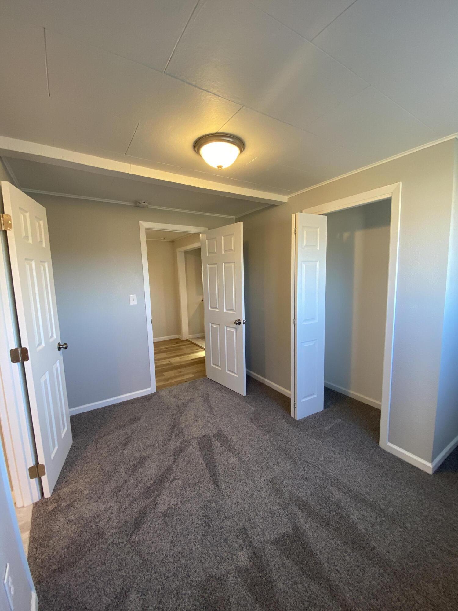 150 North Elm Street Merrill, OR 97633 - Photo 8 of 27 14A-bedroom2