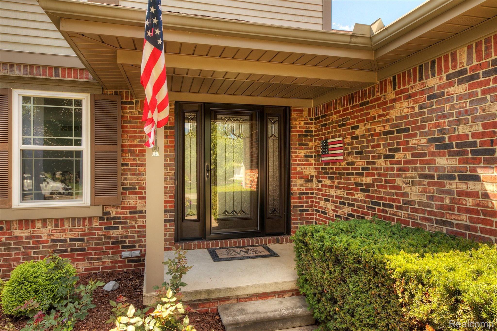 44501 Ridgefield Road Canton, MI 48188 - Photo 3 of 66 3 Porch.jpg