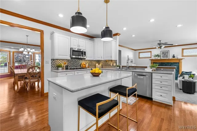 $649,900 | 5815 Forest Creek Drive, Clarence, NY 14051