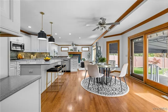 $649,900 | 5815 Forest Creek Drive, Clarence, NY 14051