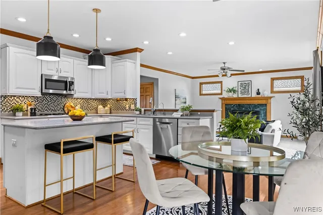 $649,900 | 5815 Forest Creek Drive, Clarence, NY 14051