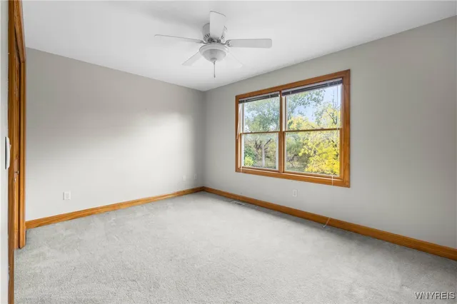 $649,900 | 5815 Forest Creek Drive, Clarence, NY 14051