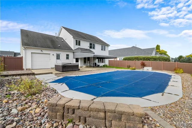 $649,900 | 5815 Forest Creek Drive, Clarence, NY 14051