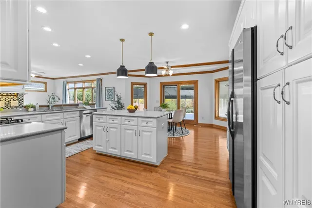 $649,900 | 5815 Forest Creek Drive, Clarence, NY 14051