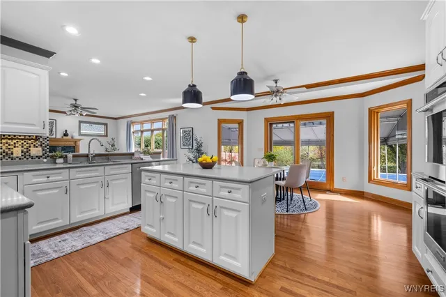 $649,900 | 5815 Forest Creek Drive, Clarence, NY 14051