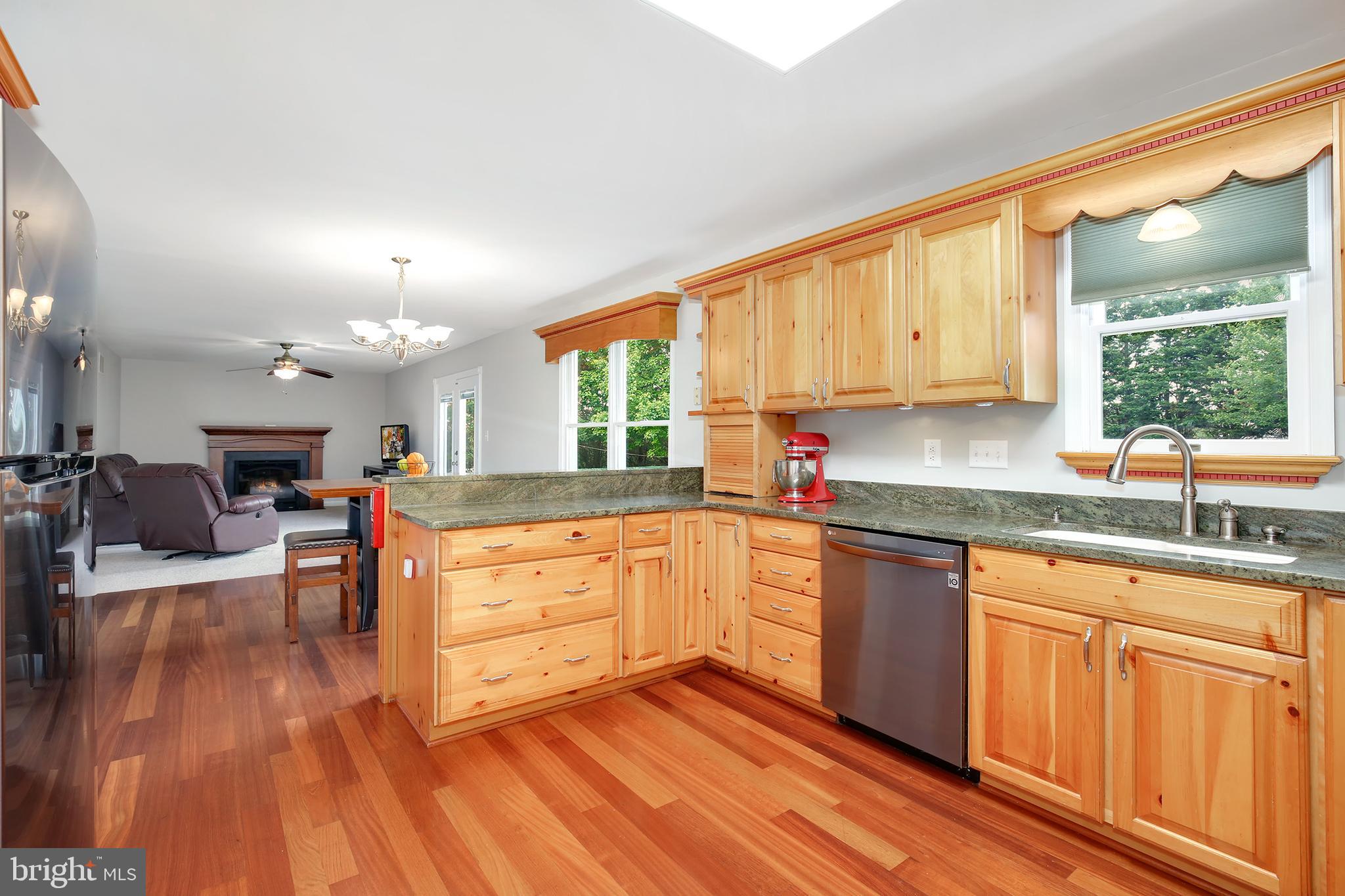 2670 Leslie Road Mount Airy, MD 21771 - Photo 17 of 42